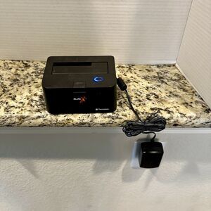 THERMALTAKE BLAC X ~ 2.5"/3.5" SATA HDD USB Docking Station Black Power Cord